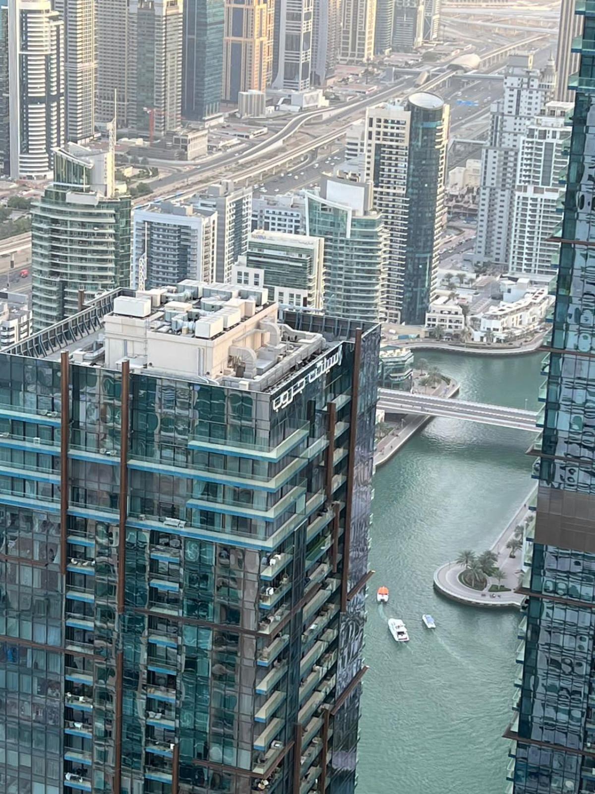 High Floor With City Skyline & Burj Khalifa View 3 Bedroom Unit Marina Dubaj Kültér fotó