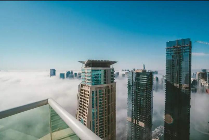 High Floor With City Skyline & Burj Khalifa View 3 Bedroom Unit Marina Dubaj Kültér fotó